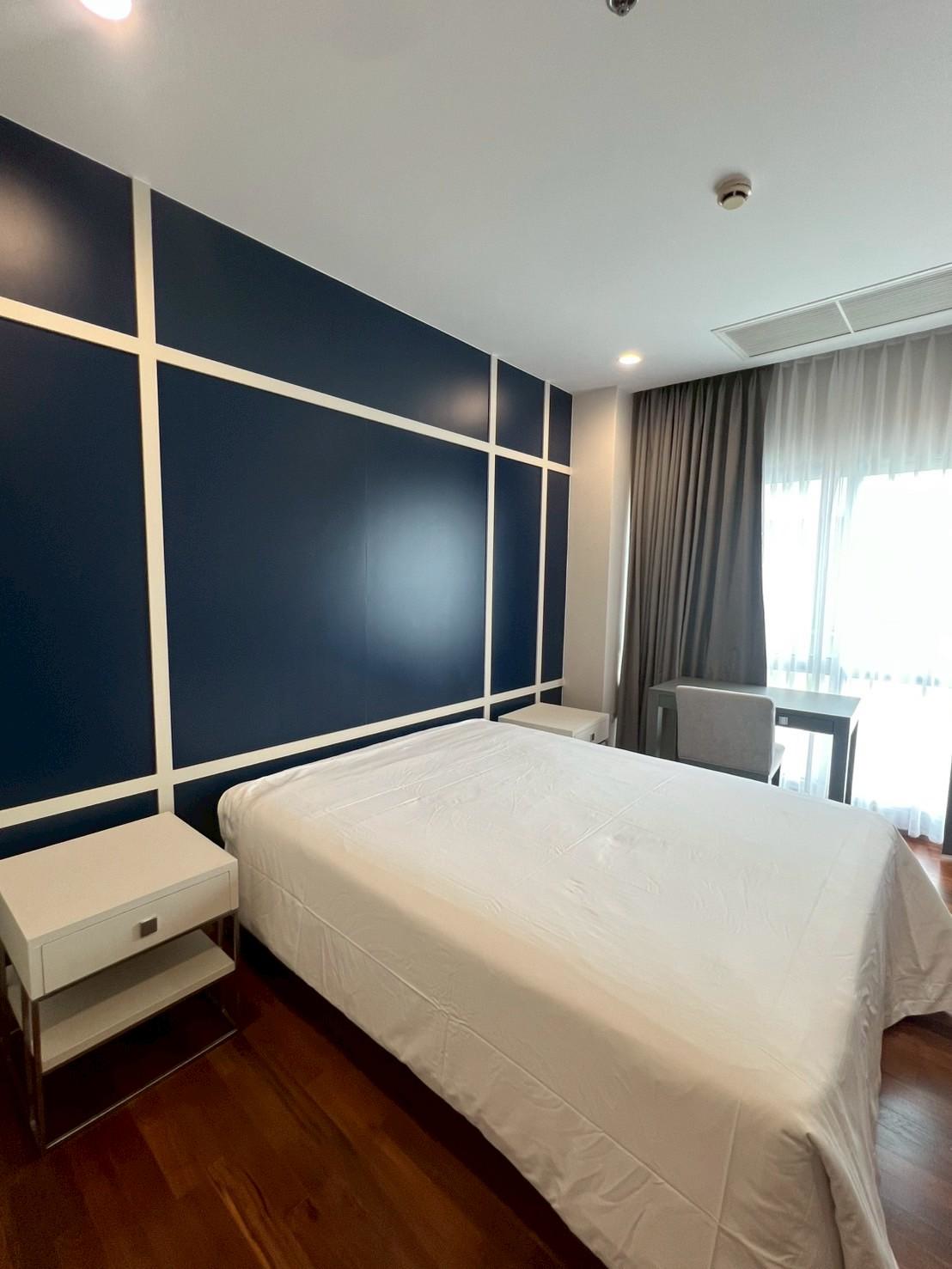 Royal Resident Park | Penthouse of Lumpini 3bed3bath with Special 1 maidroom Ready for rent #HL