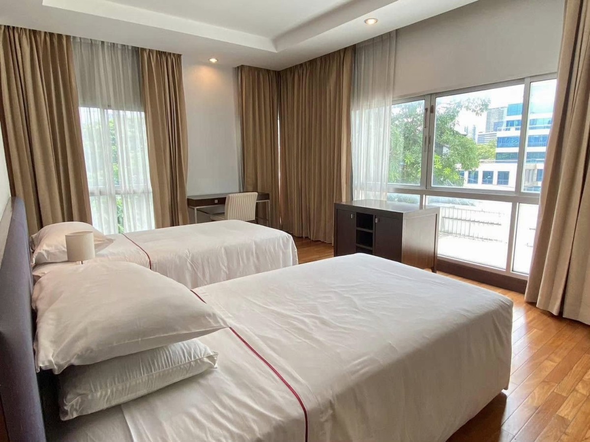 Royal Resident Park | Best Deal Penthouse Lumpini #HL