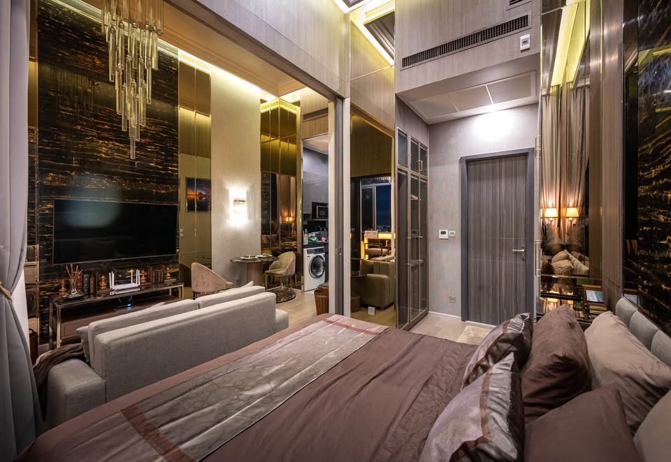 Ashton Asoke | Luxury loft unit 4meter of celling !! with Super High floor and Special sky kitchen #HL Focus