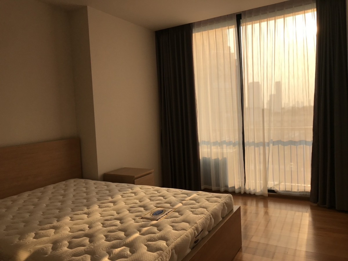 NOBLE REVO SILOM | ห้องสวย ตกแต่งครบ เข้าอยู่ได้เลย ใกล้ bts สุรศักดิ์ เดินทางสะดวก ทำเลดี!!! #New