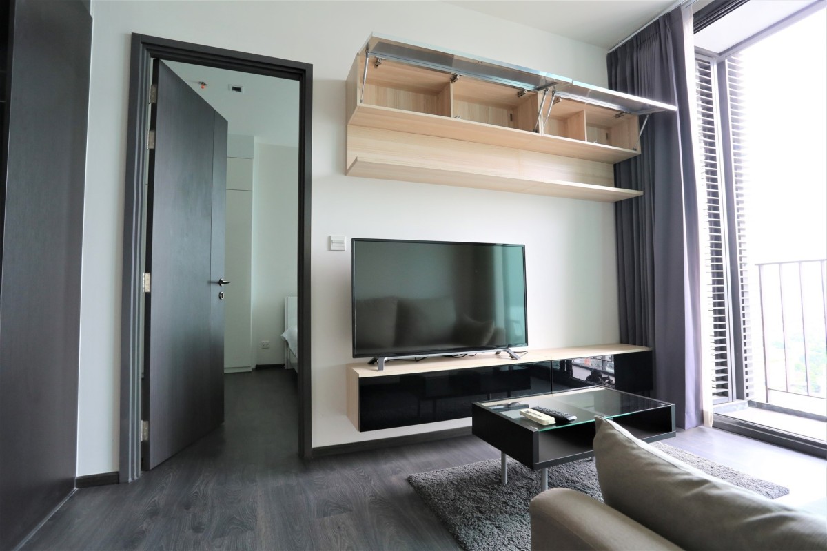 Edge Sukhumvit 23 | Nice Facing unit asoke ready to move in #HL Focus