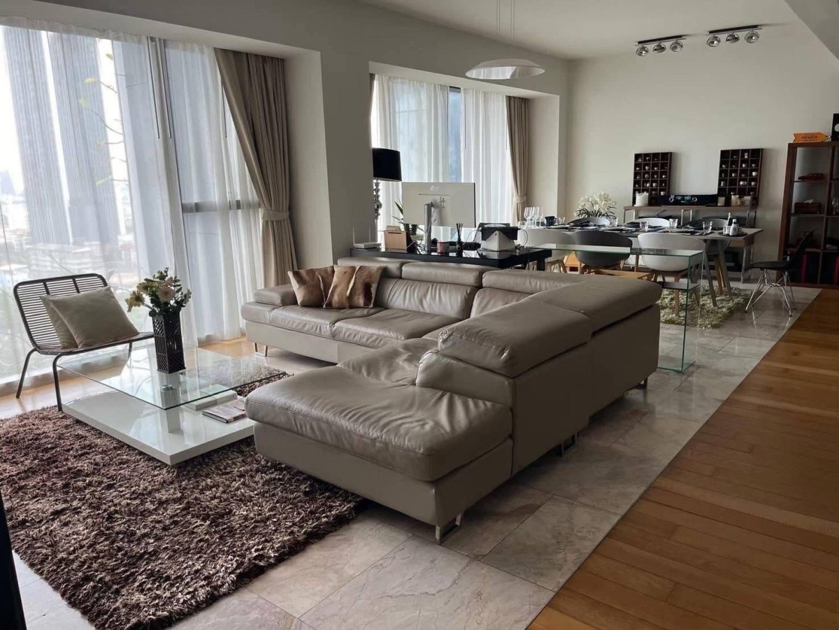 The Met Sathorn Condo ใจกลางสาทร #New