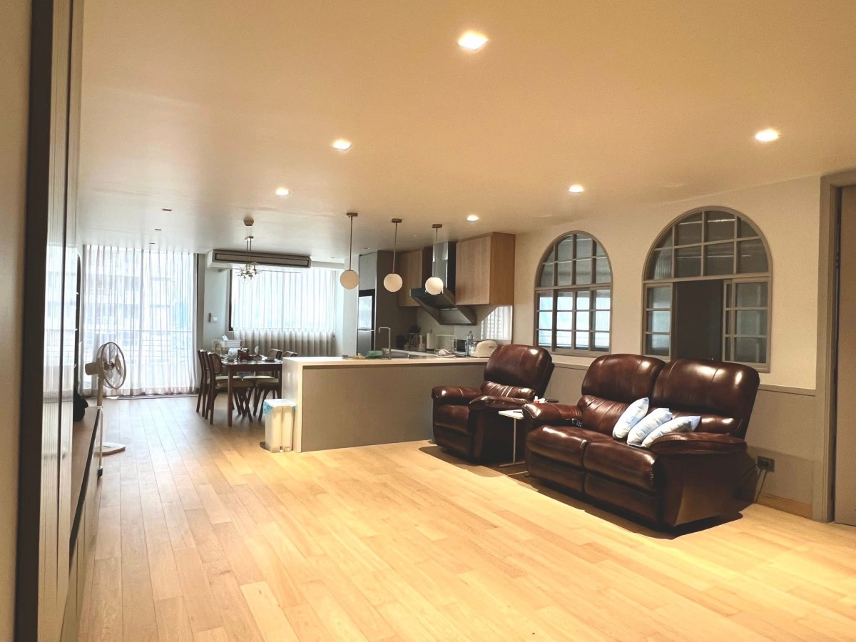 Supalai Place Sukhumvit 39 | 🚝ใกล้ BTSพร้อมพงษ์ #HL Focus