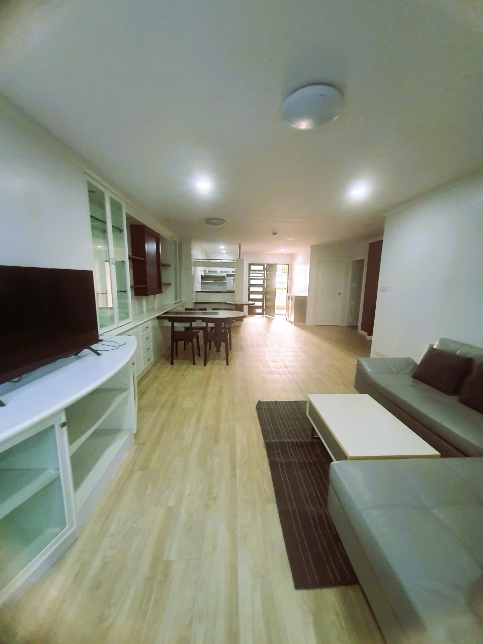 Supalai Place Sukhumvit 39 | 🚝ใกล้ BTSพร้อมพงษ์ #New Focus