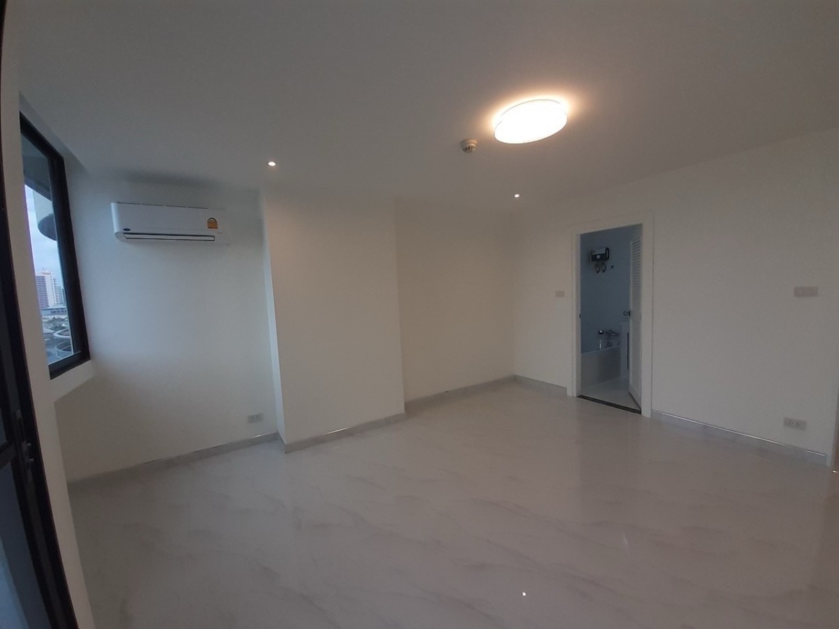 Supalai Place Sukhumvit 39 | 🚝ใกล้ BTSพร้อมพงษ์ #HL Focus