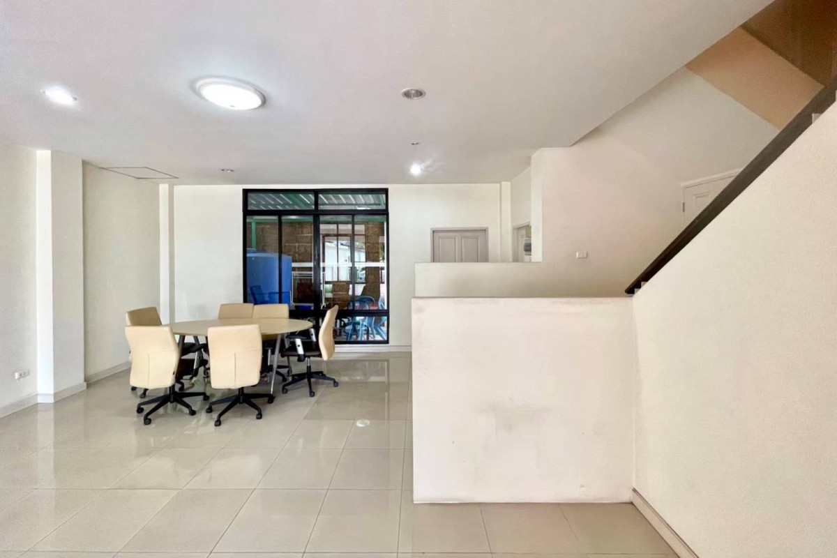 Baan Klang Krung Office Park Bangna | บ้านกลางกรุง ออฟฟิศพาร์ค บางนา กม.3  #HL Focus