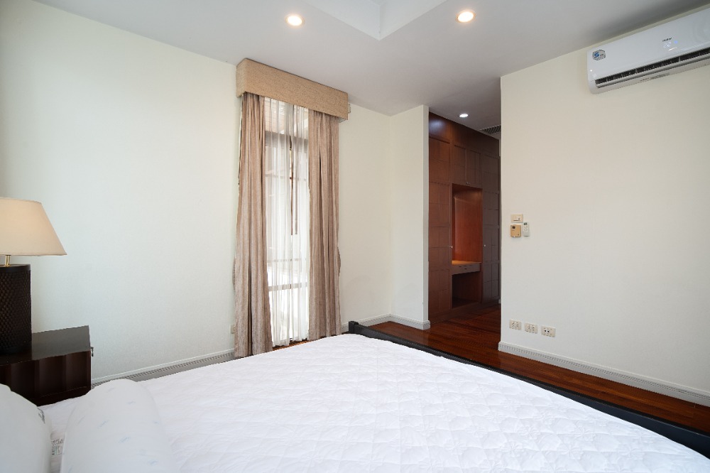 Baan Sansiri Sukhumvit 67 | บ้านหัวมุม Rare Item – ติดอุโมงค์ต้นไม้ อยู่กลางหมู่บ้าน ไม่ติดรั้วโครงการ #HL Focus