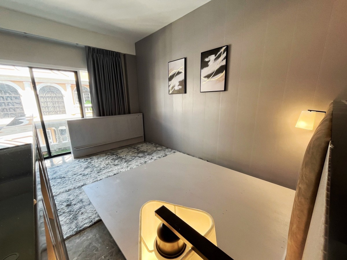 White Mansion | บ้าน 5 ชั้น ใจกลางกรุงเทพฯ ทองหล่อซอย 25 ใกล้บีทีเอส ใกล้โรงพยาบาล #HL Focus