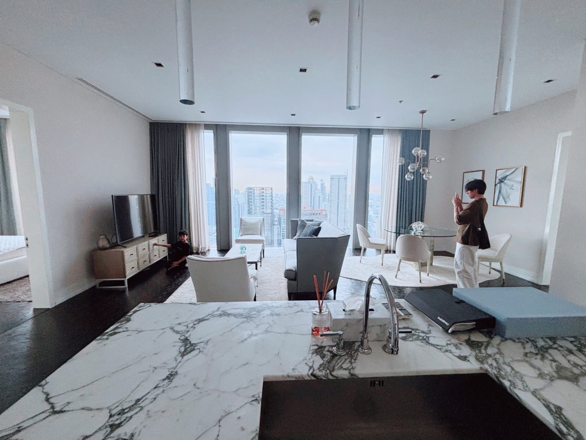 The Ritz Carlton Residences | ใกล้ bts ช่องนนทรี เดิน400ม. #Old Focus