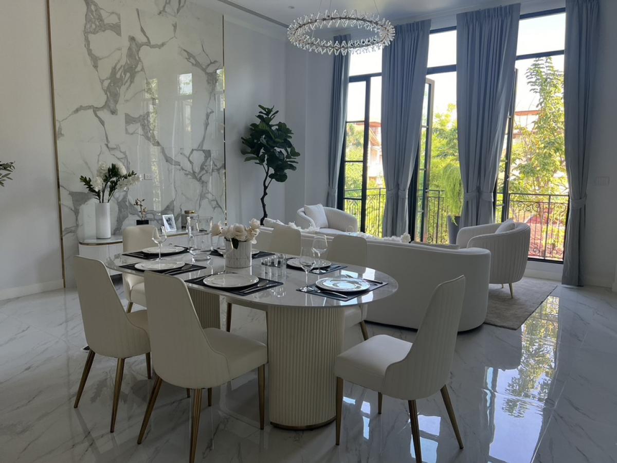 Maison Blanche – Sukhumvit 67 | ห่างจากหน้าซอยเพียง 500 เมตร ใกล้ BTS  และทางขึ้นลงทางด่วน #HL Focus