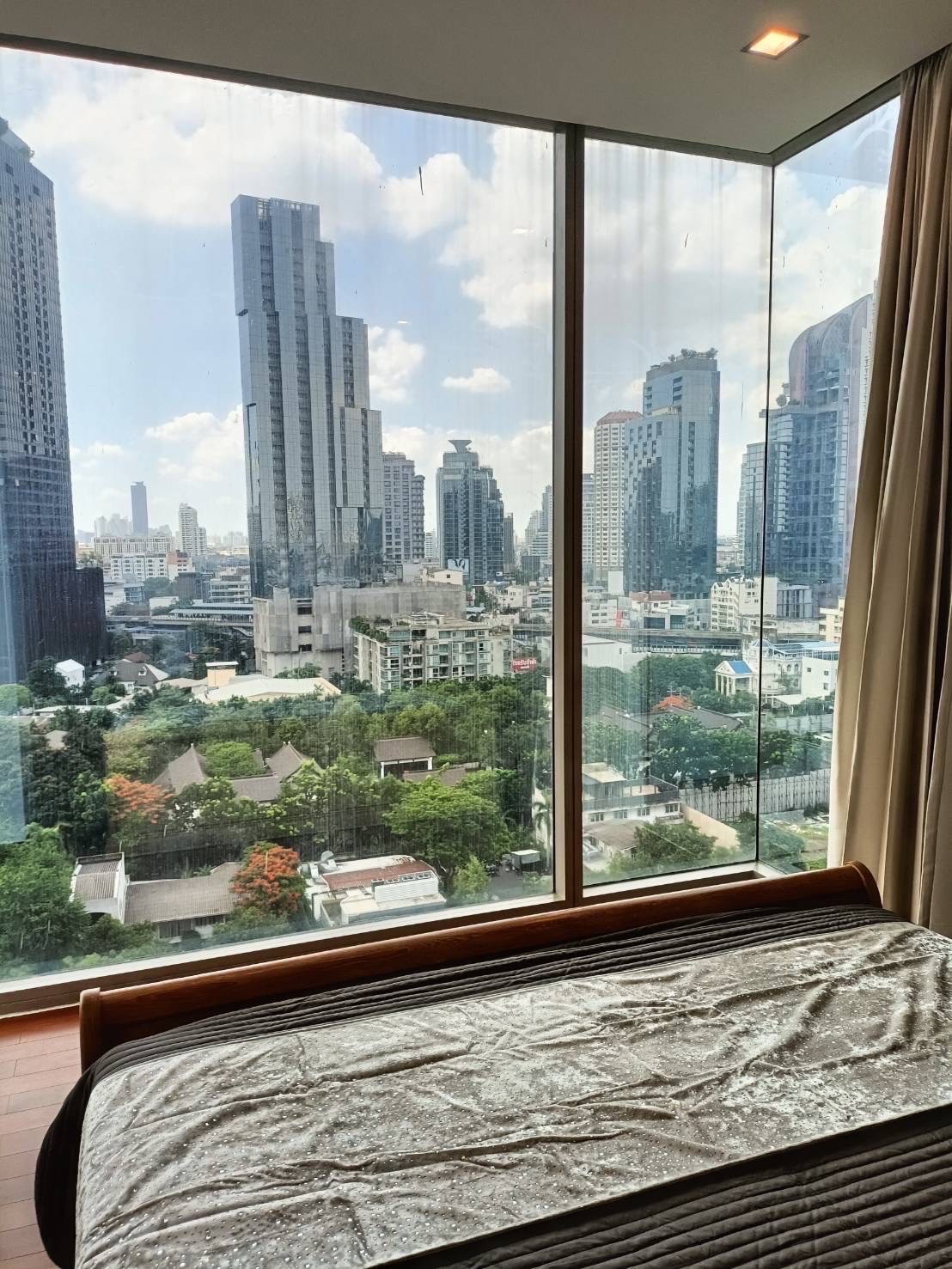 Ashton Morph Sukhumvit 38 | Pet friendly condo 🚝ใกล้ BTS Thonglor 350m #Old Focus