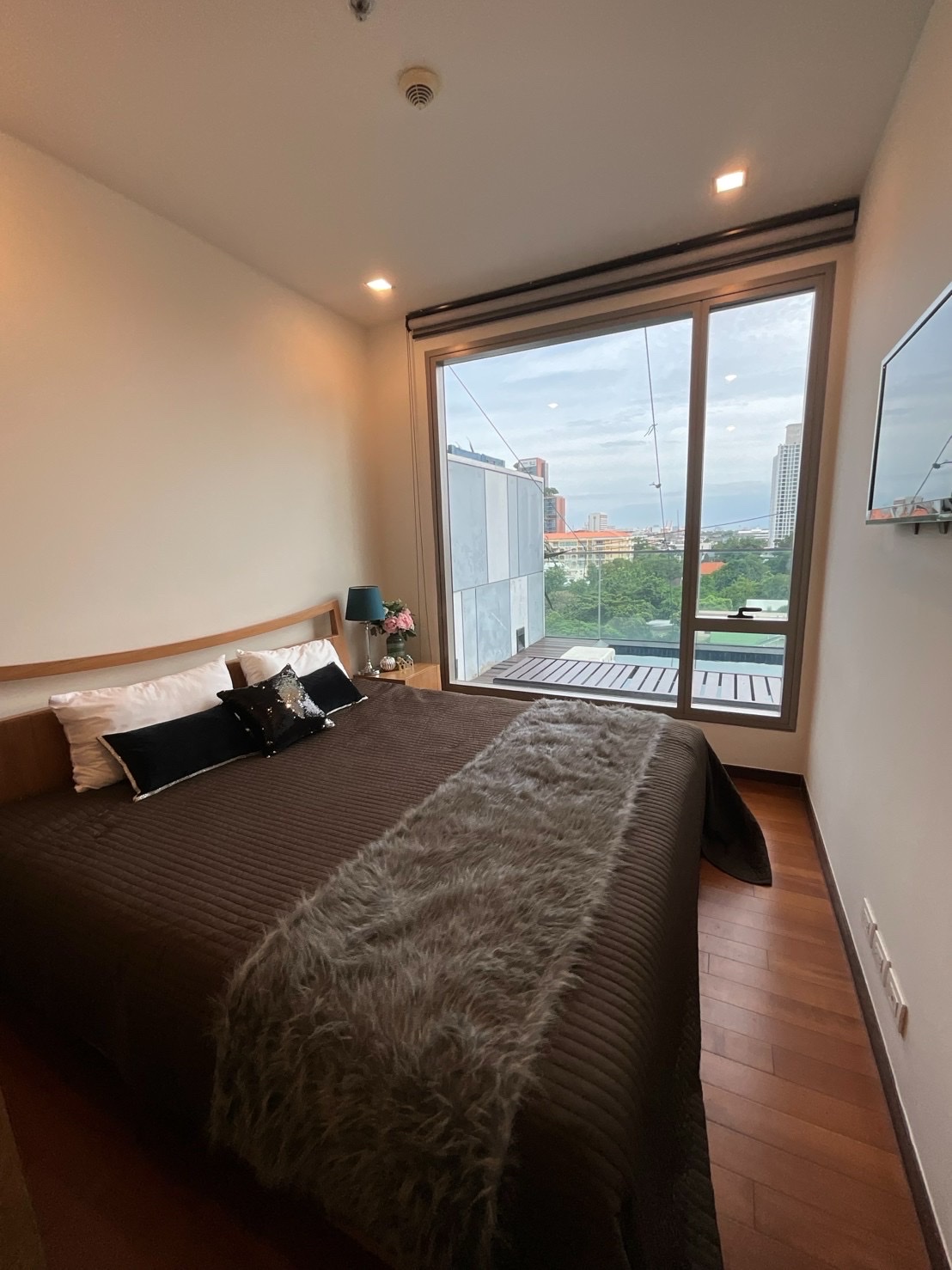 Ashton Morph Sukhumvit 38 | Pet friendly Private pool 🚝ใกล้ BTS Thonglor 350m #HL Focus