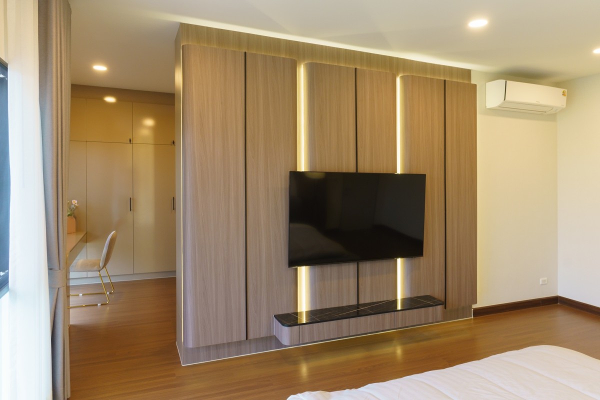 The City Bangna | บ้านเดี่ยวพร้อมอยู่ หันทิศใต้ หน้าบ้านเป็นสวน ใกล้เมกาบางนา #HL Focus