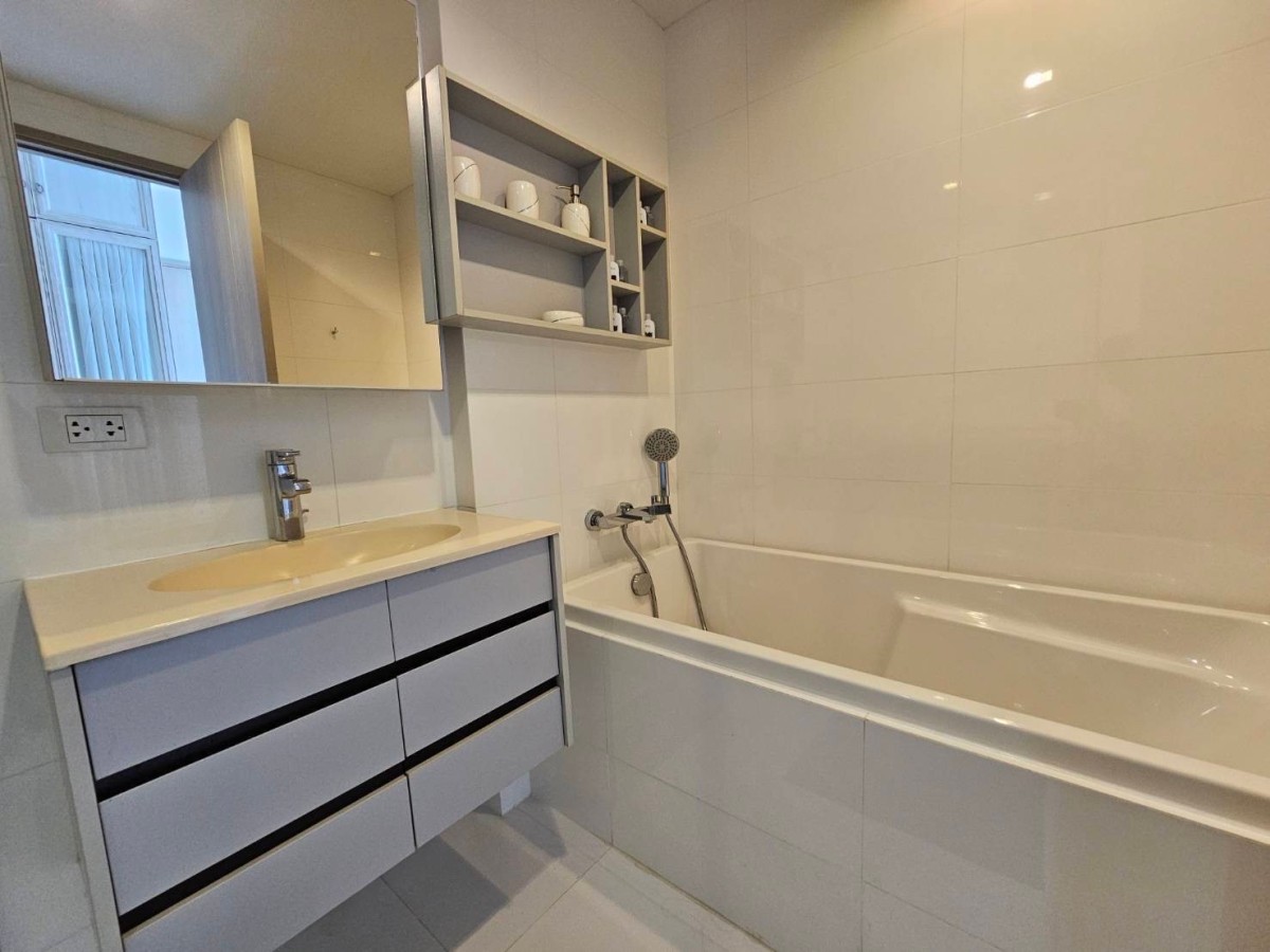 HQ Thonglor by Sansiri | Beautiful room High floor 🚝ใกล้ BTS Thonglor #HL Focus