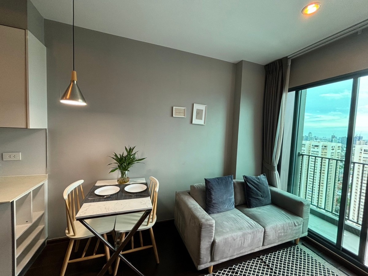 C Ekkamai | ห้องว่างพร้อมเข้าอยู่ ใจกลางเอกมัย #New