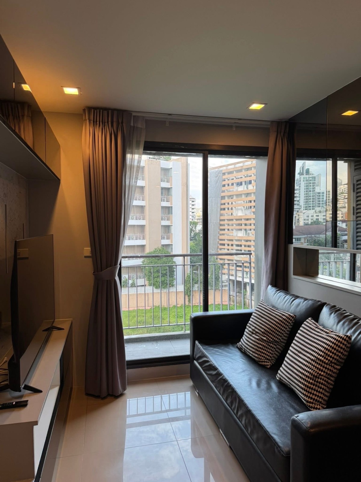 Mirage Sukhumvit 27 | คอนโด มิราจ สุขุมวิท 27 ใกล้บีทีเอส อโศก พร้อมพงษ์ #New