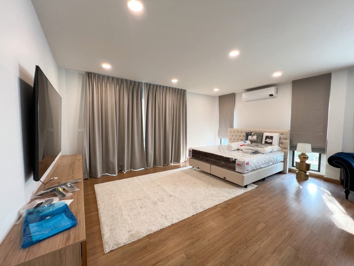 Centro Bangna | ขับรถเพียง 1 นาทีถึงเมกาบางนา  บ้านสวยแปลงมุม #HL Focus