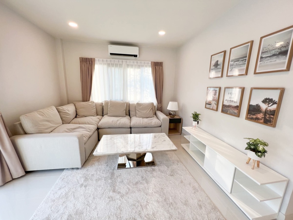 Centro Bangna | ขับรถเพียง 1 นาทีถึงเมกาบางนา  บ้านสวยแปลงมุม #HL Focus