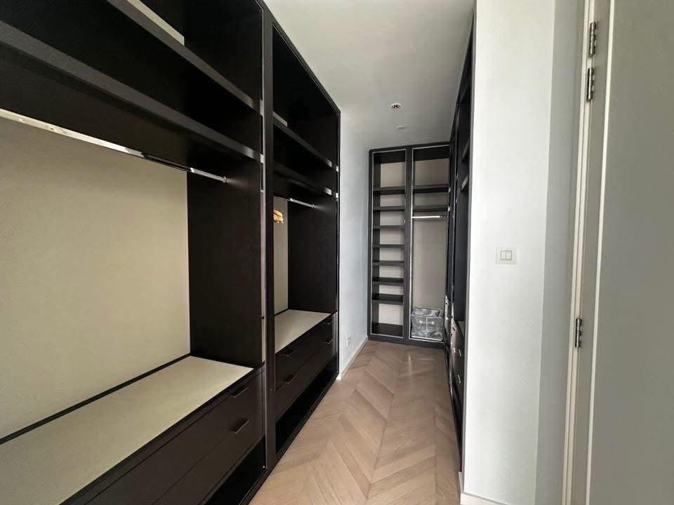 Four Season Private Residence | Four Seasons Private Residence #HL Focus