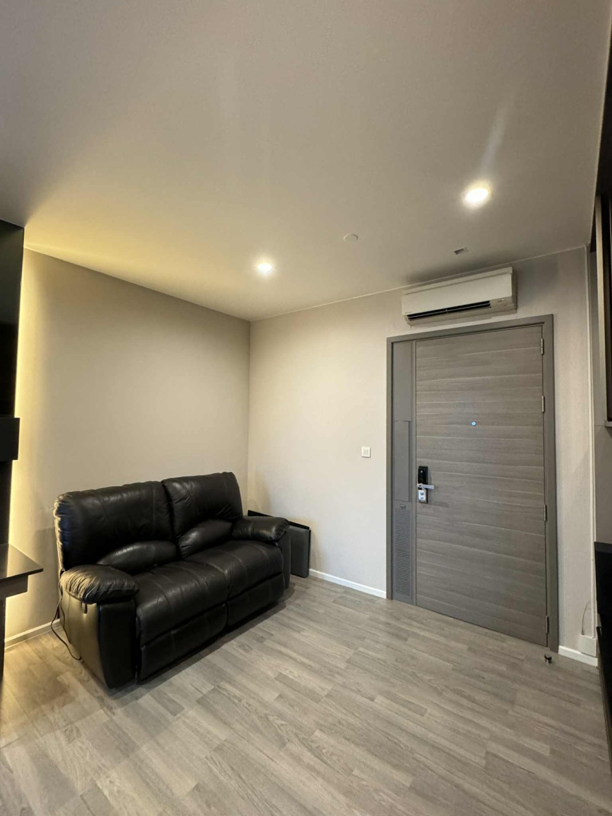 The Room Sukhumvit 69 | 🚝ใกล้ BTS พระโขนง ห้องสวยใหม่ ตกแต่งครบพร้อมเครื่องใช้ไฟฟ้า วิวสวย ไม่บล๊อควิว #Old