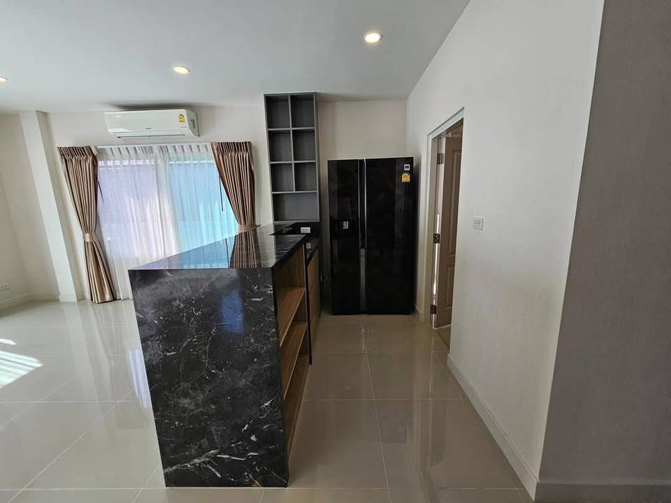 Centro Bangna-Wongwaen | บ้านหลังหัวมุม บิ้วท์อินภายใน #HL Focus