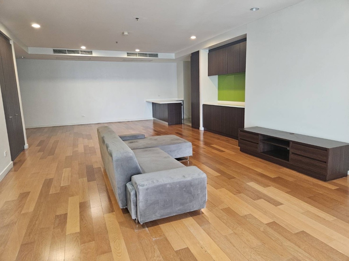 Chatrium Residence Riverside | Chatrium Riverside, right next to Shrewsbury International School #New