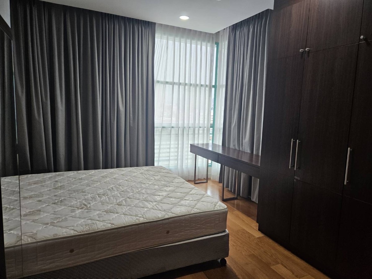 Chatrium Residence Riverside | Chatrium Riverside, right next to Shrewsbury International School #New