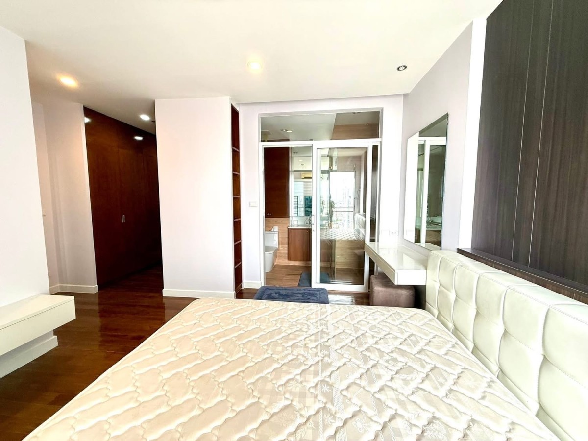Hive Sathorn | Hive Sathorn for sale #New