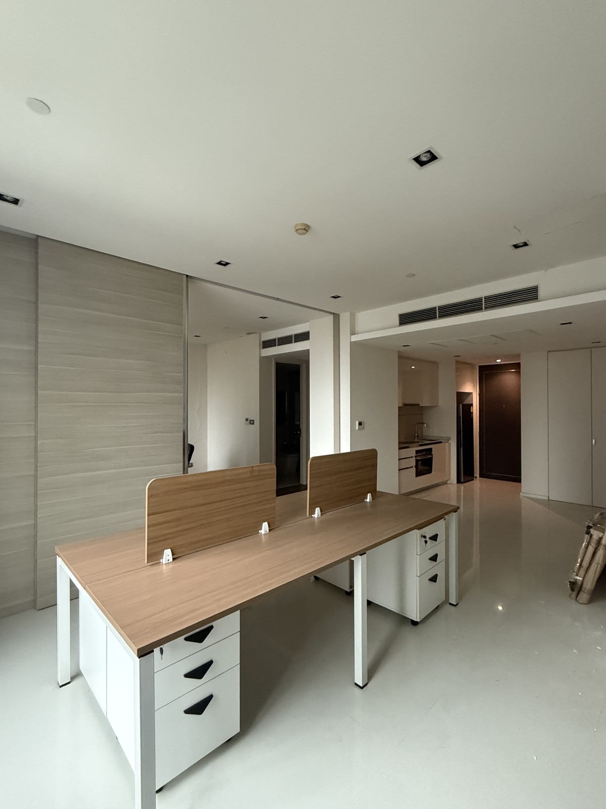 THE BANGKOK SATHORN | ขายห้องเปล่า The bangkok Sathorn  ลิฟต์ส่วนตัว #New