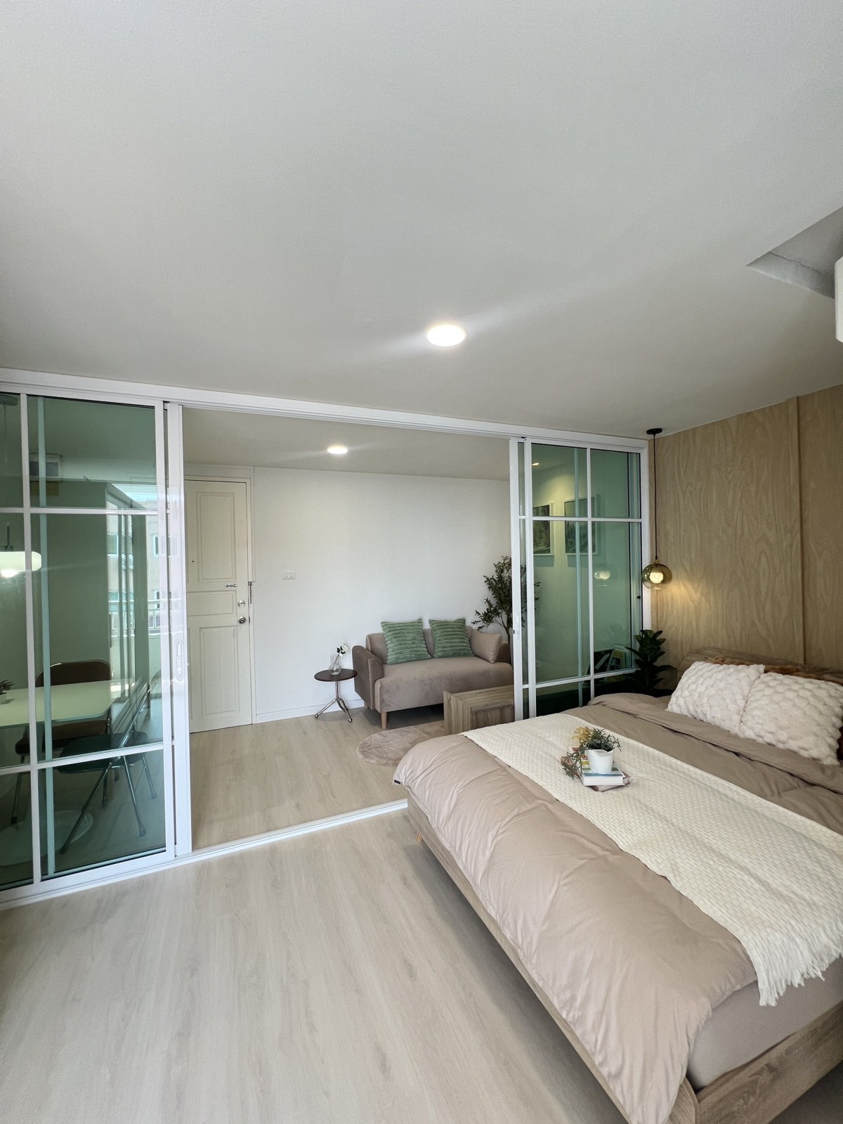 ratchada city condo | 🚝ใกล้ MRT ห้วยขวาง #Old Focus
