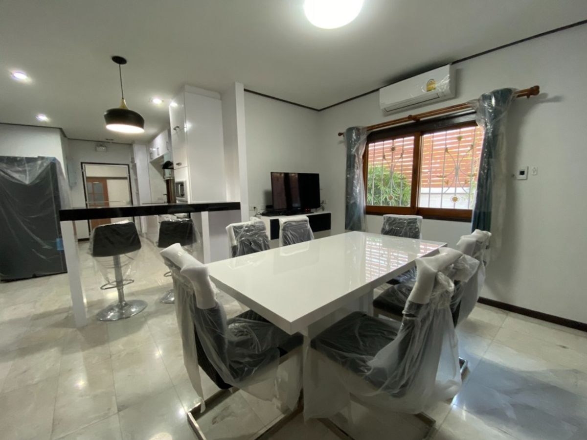 Home (PH) | บ้านเดี่ยว 2 ชั้น โซนอารีย์ ถนนพหลโยธิน5 #HL Focus