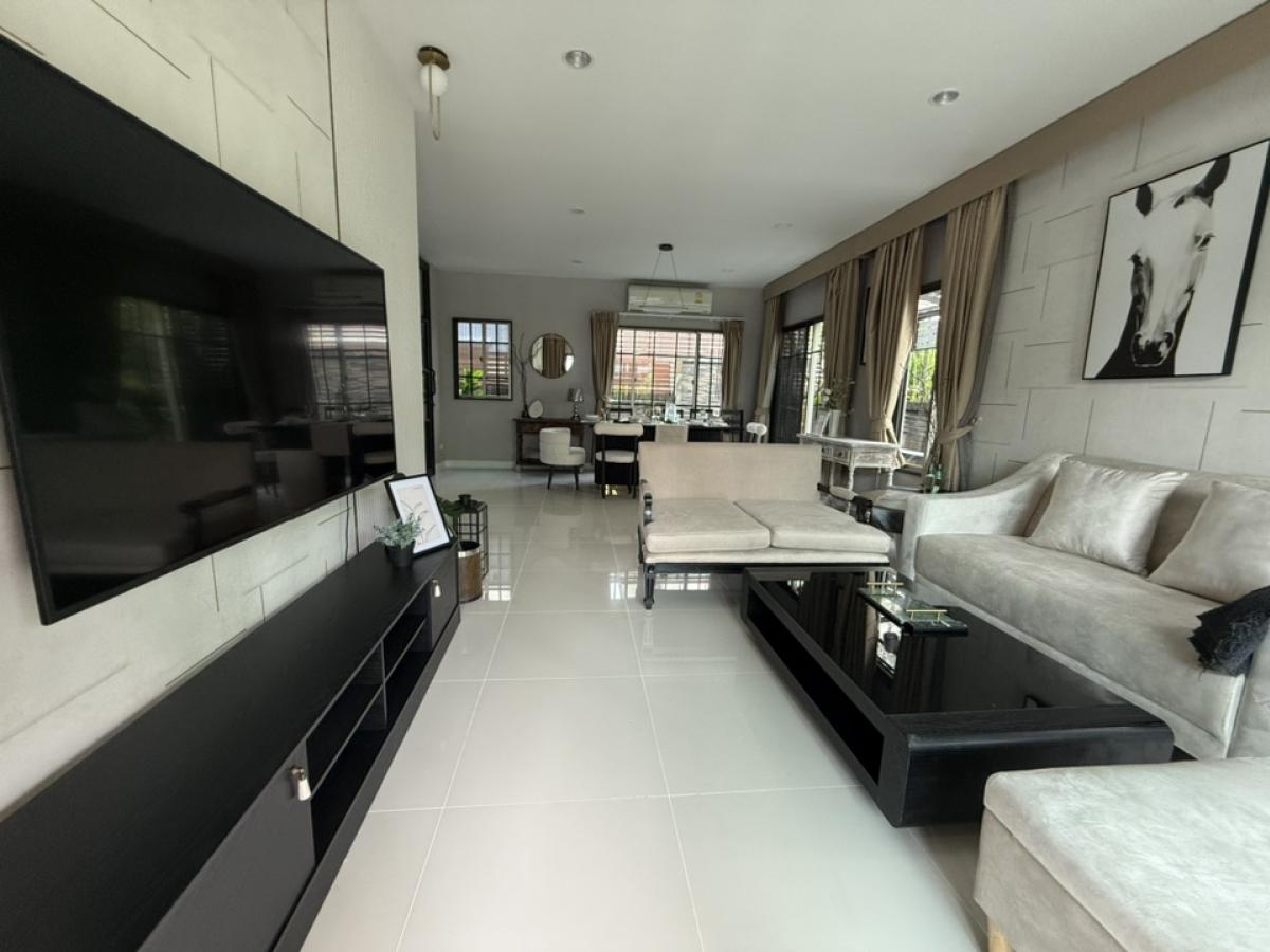 The Plant Estique Pattanakarn | ขายพร้อมเฟอร์ ใกล้ club house #HL Focus