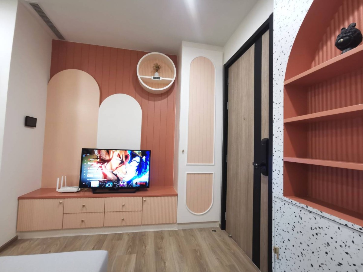 OKA HAUS | A cozy and charming room full of cheerful vibes #HL