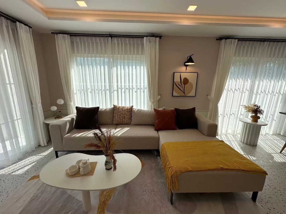 Villaggio 2 Srinakarin-Bangna | บ้านพร้อมเฟอร์นิเจอร์ ตกแต่งสวยพร้อมอยู่ #HL Focus