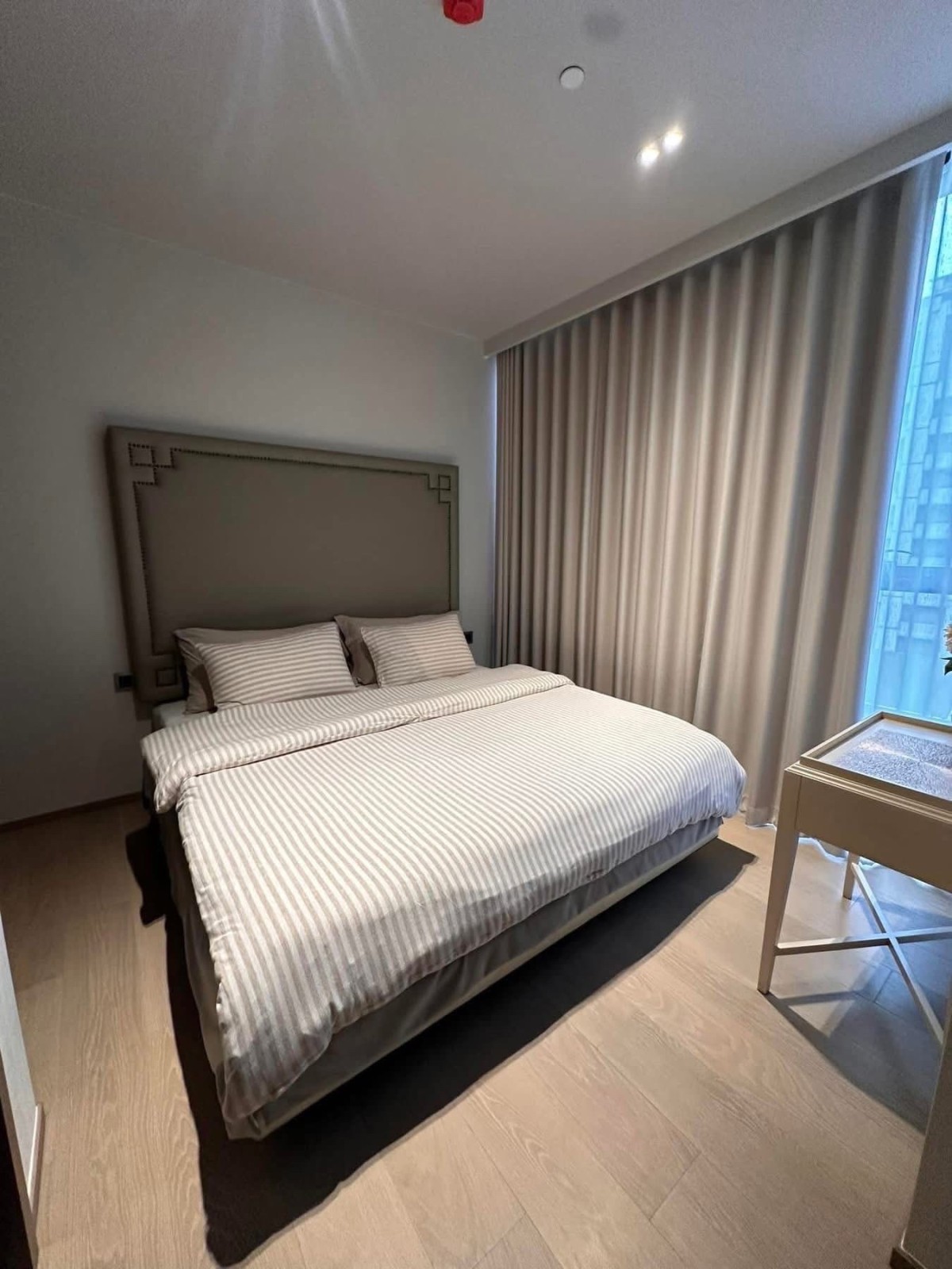 Tonson One Residence ✨  คอนโดหรูหลังสวน ใกล้ BTS ชิดลม 300 เมตร) #New