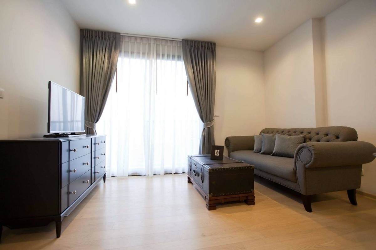 HQ Thonglor by Sansiri | Beautiful room High floor 🚝close to BTS Thonglor #Old Focus