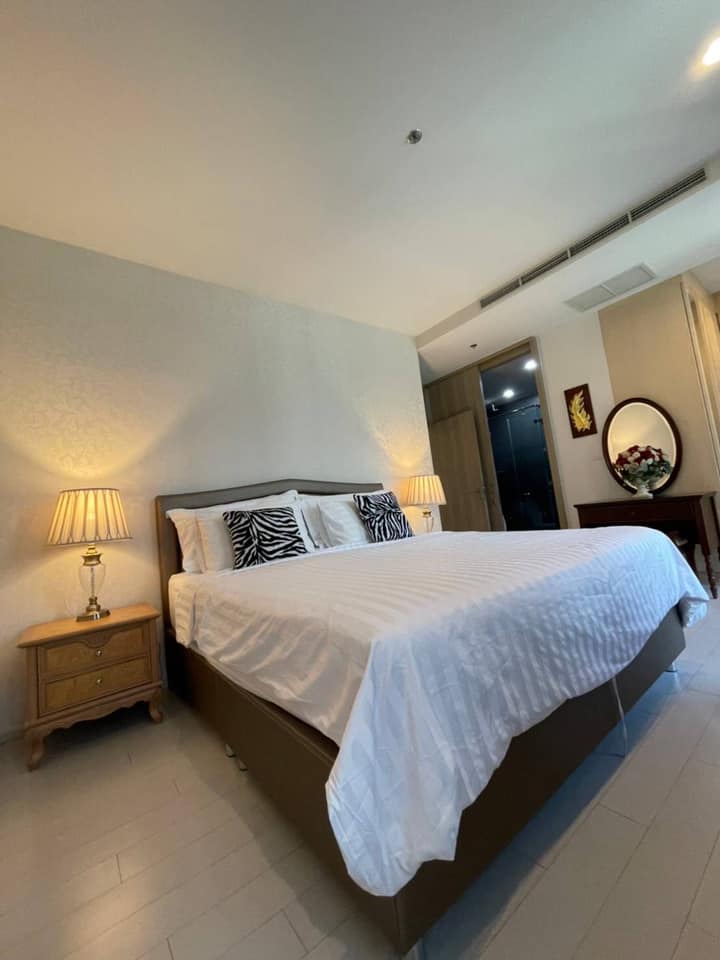 Noble Ploenchit | Luxury Style unit private elavator #Old Focus