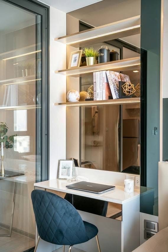 Life One Wireless | Super high floor unit available for visit #HL
