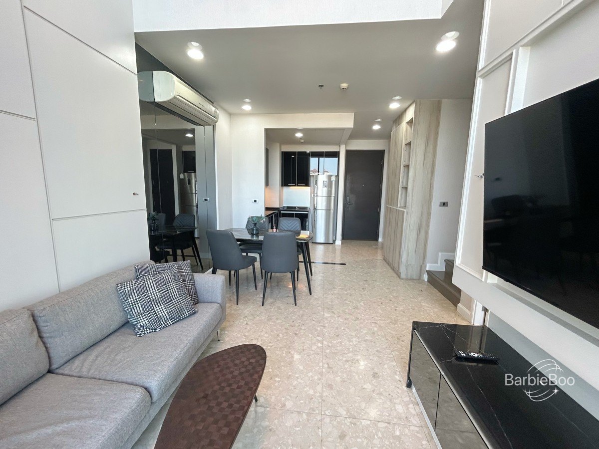 The Crest Sukhumvit 34 | Spacious 2BR Duplex Condo | High floor 🚝 Only 100 Steps from BTS Thonglor #HL Focus