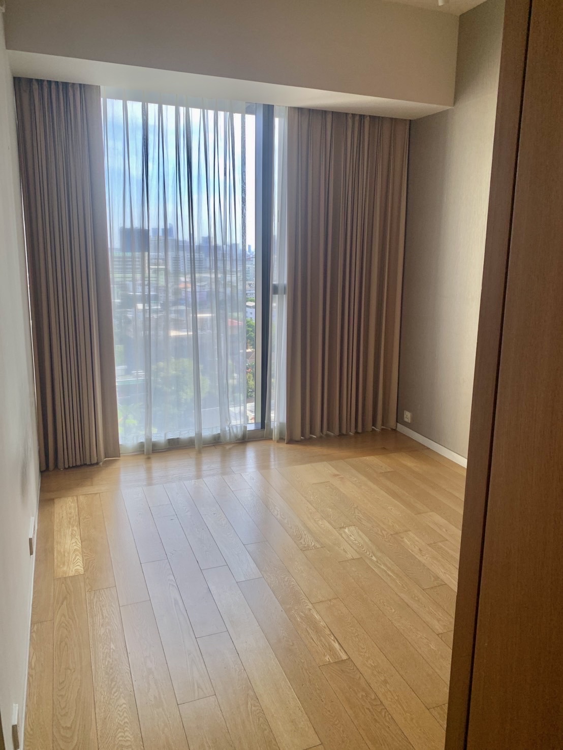The Met Sathorn | คอนโด Luxury ใจกลางสาทร  ใกล้ BTS ช่องนนทรี #New Focus