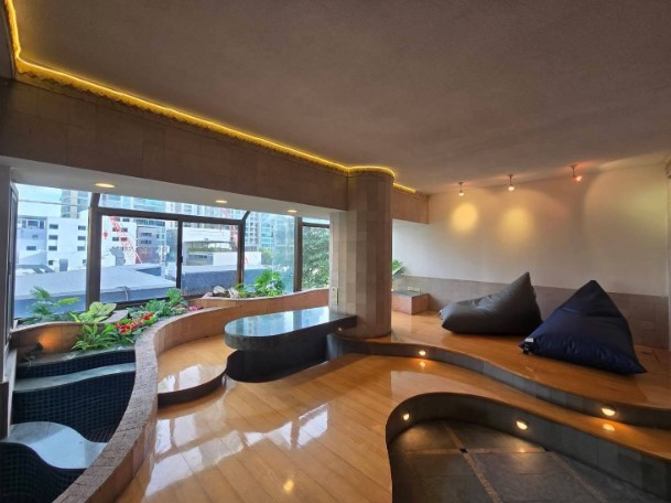 Langsuan Ville | Luxury condo near BTS Ratchadamri & Central Chidlom #New Focus