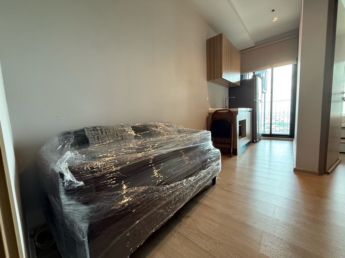 Altitude Unicorn Sathorn-Thapra ✨🌍 ชั้นสูง วิวสวย ติด BTS Talat Phlu #New
