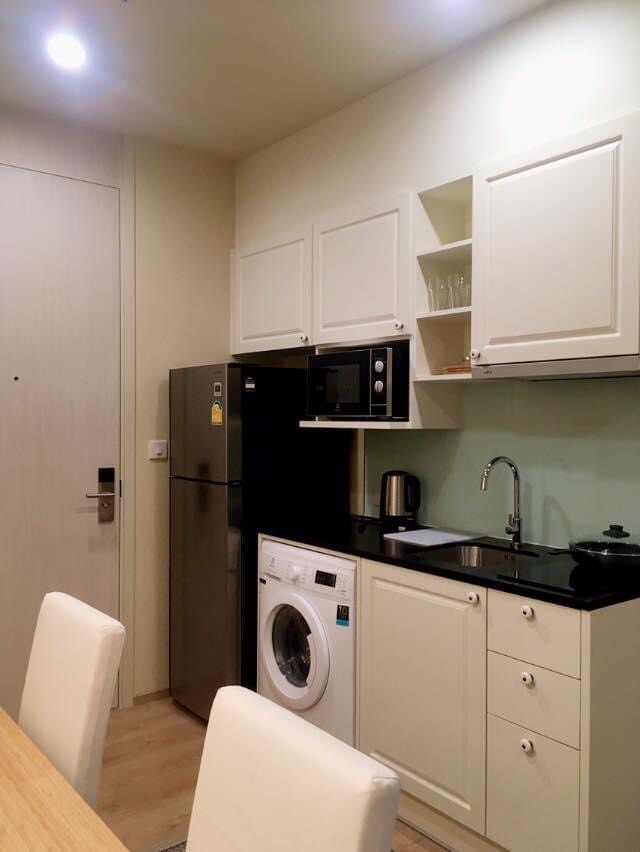 Noble Recole Sukhumvit 19 | ตึก Private ใกล้ BTS อโศก MRT สุขุมวิท Free Wifi Hi speed !! #New