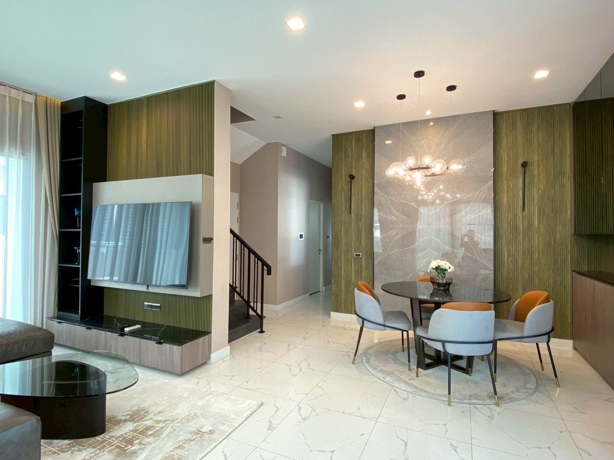 Bangkok Boulevard Srinakarin-Bangna | บ้านสวย ตกแต่งครบ พร้อมเข้าอยู่ ใกล้ Mega Bangna #HL Focus