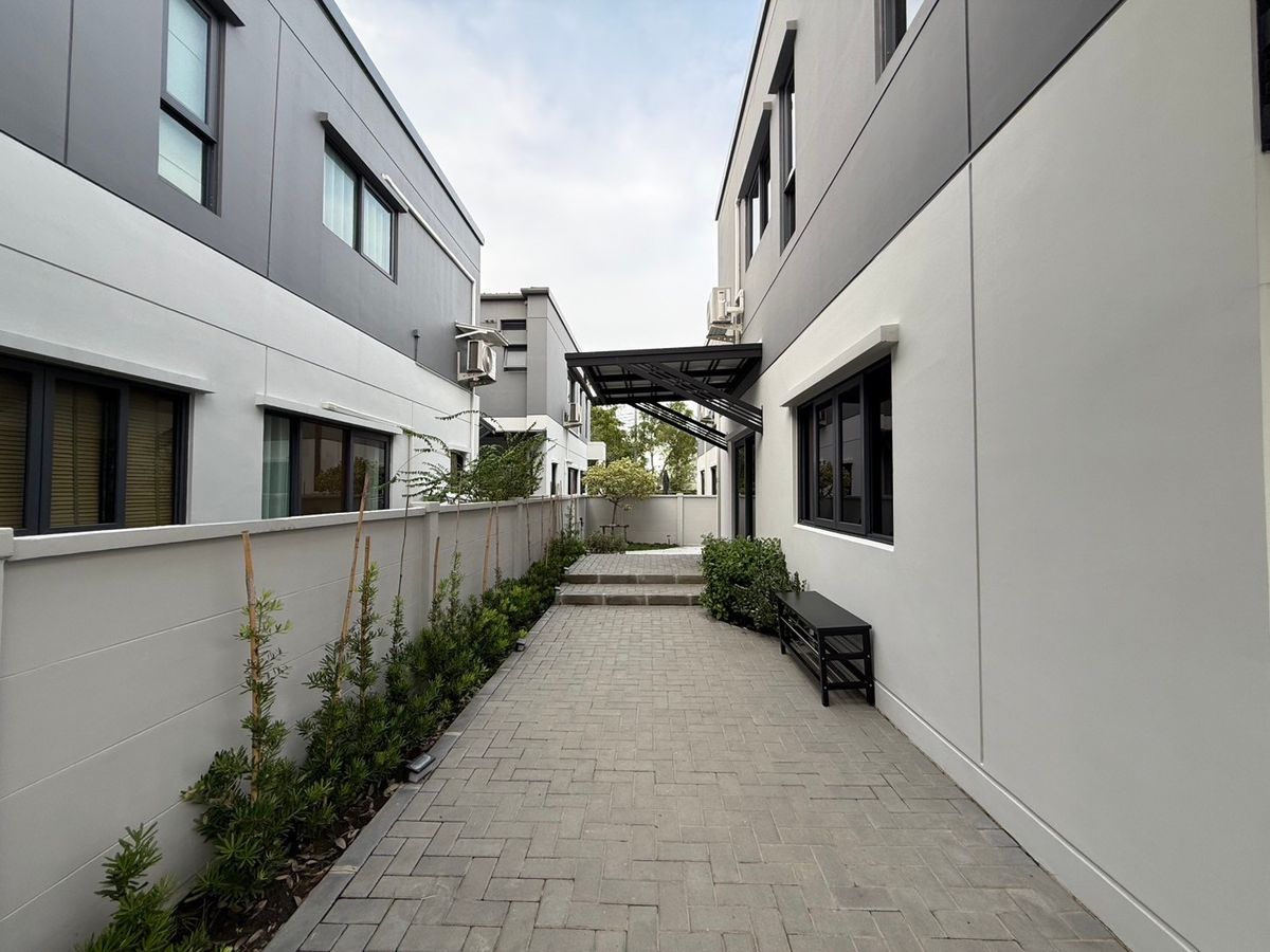 Centro Bangna | บ้านเดี่ยวสองชั้น พร้อมเฟอร์นิเจอร์ และเครื่องใช้ไฟฟ้าทั้งหลัง #HL Focus