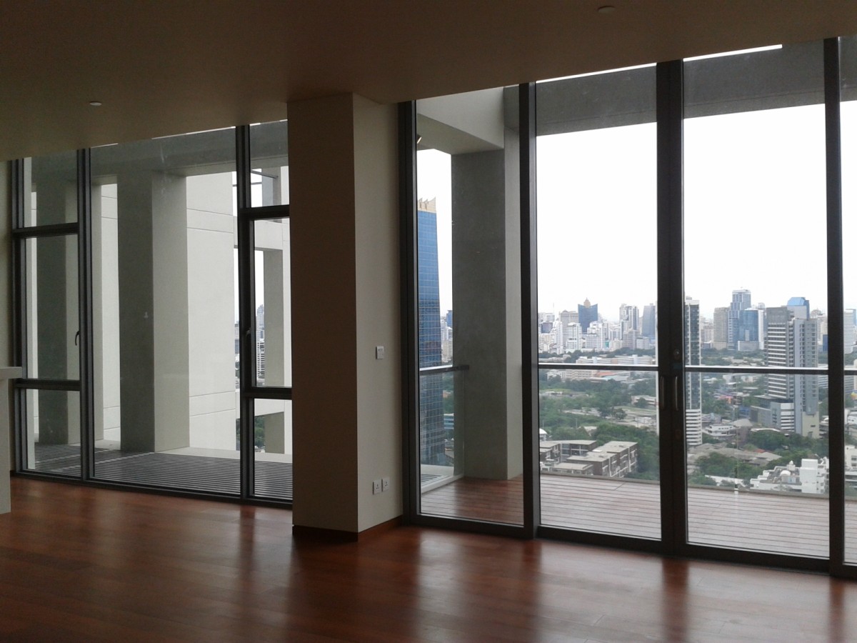 The Sukhothai Residences | Old Money Charm Meets Modern Grandeur in the Heart of Sathorn #HL