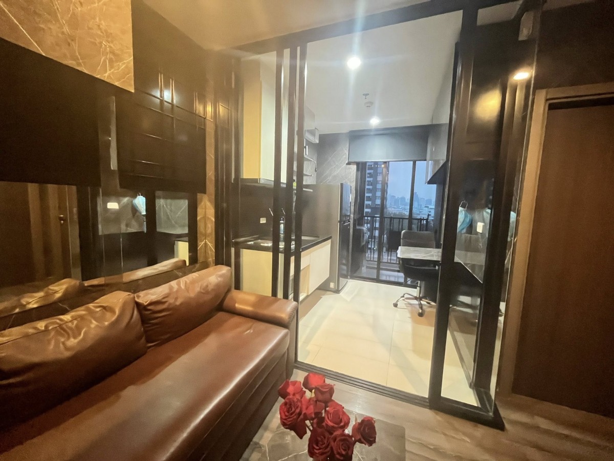 The Base Park East Sukhumvit 77 | 🚝ใกล้ BTS อ่อนนุช มีรถรับส่ง #New