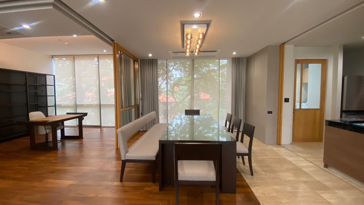 Domus 18 | Experience World-Class Living Asoke #HL