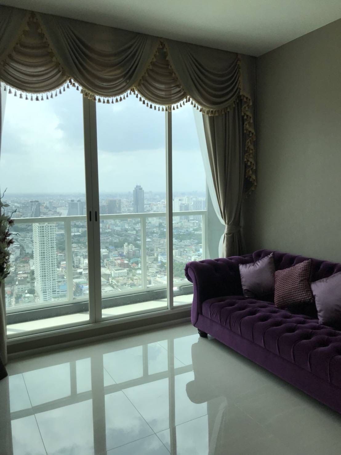 Menam Residences | 🚝ใกล้ BTSสะพานตากสิน #New Focus