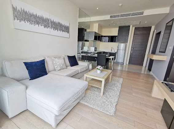 Eight Thonglor Residence | Beautiful room 🚝ใกล้ BTS Thonglor #New